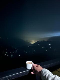 The Sparrows Nest Villa - 9