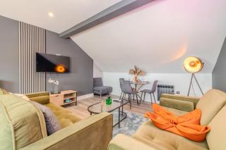 Urban Oasis l Sleek 2-Bedroom with Convenient Free Parking - Brighton & Hove - 7