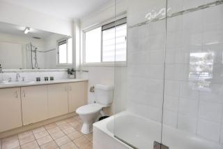 Poolside Paradise Noosa Escape - 9