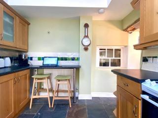The Explorers Rest - Cottage - Frome - 3