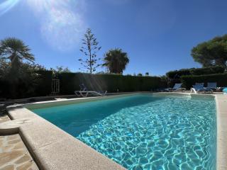 Villa Catalina Stunning 4bedroom villa with air conditioning sea views & private swimming pool ideal for families - L'Ametlla de Mar - 8