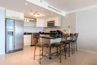 Beachfront - Best View 2BR condo - E422-2 - Palm-Eagle Beach - 4