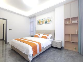 Light luxury in the clouds - 1