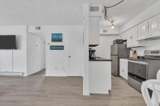 Beach Block Getaway in Seaside! - 1