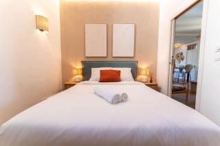 Superbe appartement deux chambres, centre proche port - 4