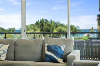 Beachfront - Sapphire Vista 3BR condo - A247 - Eagle Beach - 3