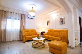 Four Seasons Residence - 5