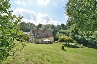NEW! Unieke vakantiewoning in bosrijke omgeving - Tongeren - 0