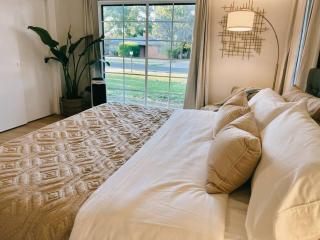 Barrel Oak Mansion- Fire pit, & pool table NR TTU - Lubbock - 3