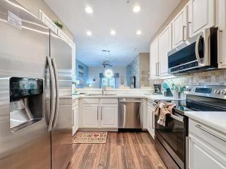 Three Bed 2 Bath Condo Bahama Bay Resort - 2