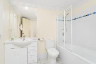 Republic Apartments Brisbane City - Brisbane - 6