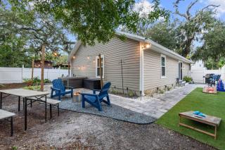 Peaceful Pearl Retreat- 5 Minutes to Downtown, 10 Minutes to Beach - St. Augustine - 9