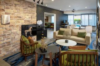 Fairfield Inn & Suites by Marriott Fort Myers Cape Coral - Fort Myers - 8
