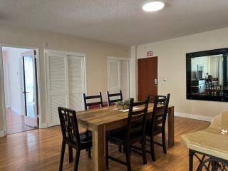Lovely 2 bedroom with side ocean view - Hollywood - 9