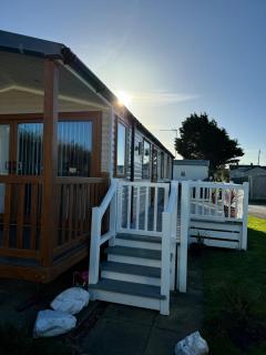 Flower Bay - Prestatyn - 6