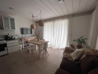 Dpto pleno corazón de temperley nuevo, 3 personas - 6