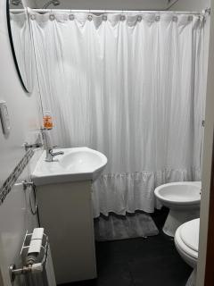 Dpto pleno corazón de temperley nuevo, 3 personas - 5