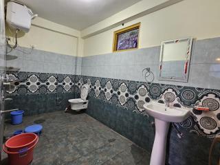 Jon Snow Cafe & Home Stay - - 6