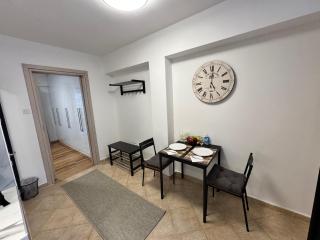 Oasis Downtown GLYFADA - 3
