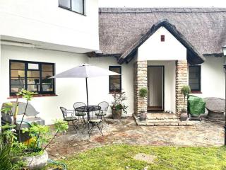 Lala Panzi House - Grotto Beach, Voëlklip - Hermanus - 4