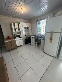 Casa com piscina em Matinhos - 8