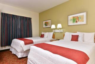 Americas Best Value Inn & Suites-Winnie - 8