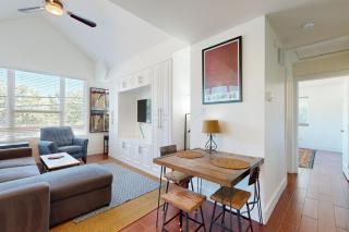 Willow House Unit B - Austin - 8