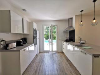 Villa de plain-pied avec jardin et piscine privée - Grignan - 6