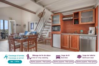 Duplex avec balcon, piscine et accès plage pour 4 - 8