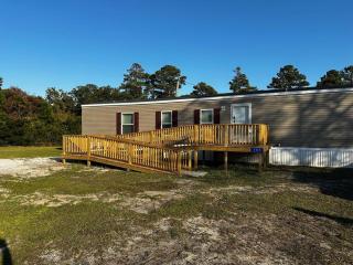 Ferry Retreat - Cedar Island - 0