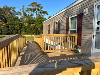 Ferry Retreat - Cedar Island - 9