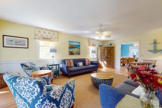 2714 Bayonne Street - 1