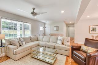 Lake Keowee Home with Boat Dock in Seneca - 7