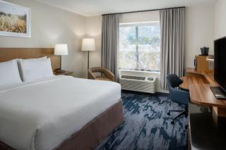 Fairfield Inn & Suites by Marriott Fort Myers Cape Coral - Fort Myers - 2