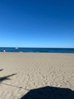 New - MiJa basement Loft Apartment steps from Beach - perfect for Sun and Sport Seekers - Marbella - 4