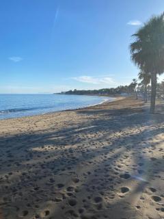 New - MiJa basement Loft Apartment steps from Beach - perfect for Sun and Sport Seekers - Marbella - 3