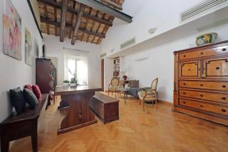 Piazza Venezia Apartment - 4