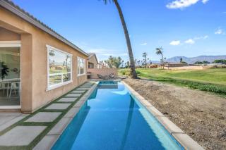 Brand new home Living the dream with golf and sunset views - Indio - 4