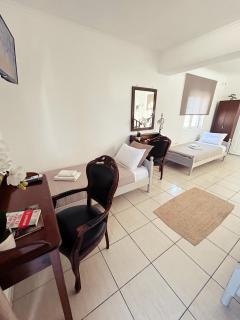 Pedro Navarino 3 Laganas - 1