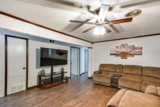 Cozy Home with Fire Pit Drive to Palo Duro Canyon! - Amarillo - 6