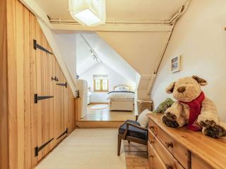 2 Bed in Llangwm FB310 - Llangwm - 2