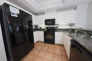 2 Bedroom Condo at Crystal Tower with 2 Outdoor Pools, Lazy River, Heated Indoor Pool, Beach Access - Gulf Shores - 9