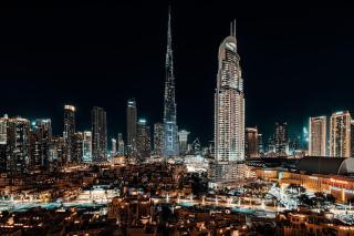 Stunning 2BR Apartment with Burj Khalifa and Fountain Views - 5-Min Walk to Dubai Mall and Souk Al Bahar - Dubai - 0