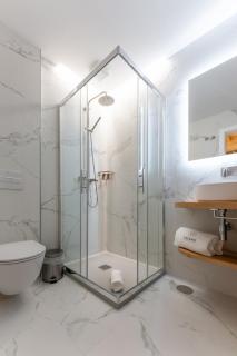 Hostal HCELENIS - Caldas de Reis - 7