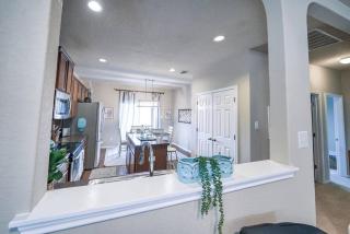 Cozy Home - Seaworld, Six Flags, BMT Cup, Lackland - San Antonio - 7
