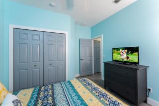 Beautiful Pool Home with Spa, Games Room in Golf Community Close to Disney - Davenport - 3