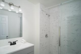 Montfort Hotel - 2