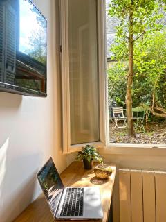 Charmant studio avec vue jardin - Proche gare et hypercentre - Parking rue gratuit - Wifi - machine à laver - 7