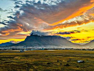 Axis Luxury Two Bed Apartment- Mountain and Ocean View -Century City - Città del Capo - 7