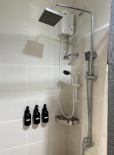 Suite 101F a New & Spacious MOA Sunrise Drive Oasis - Manila - 2